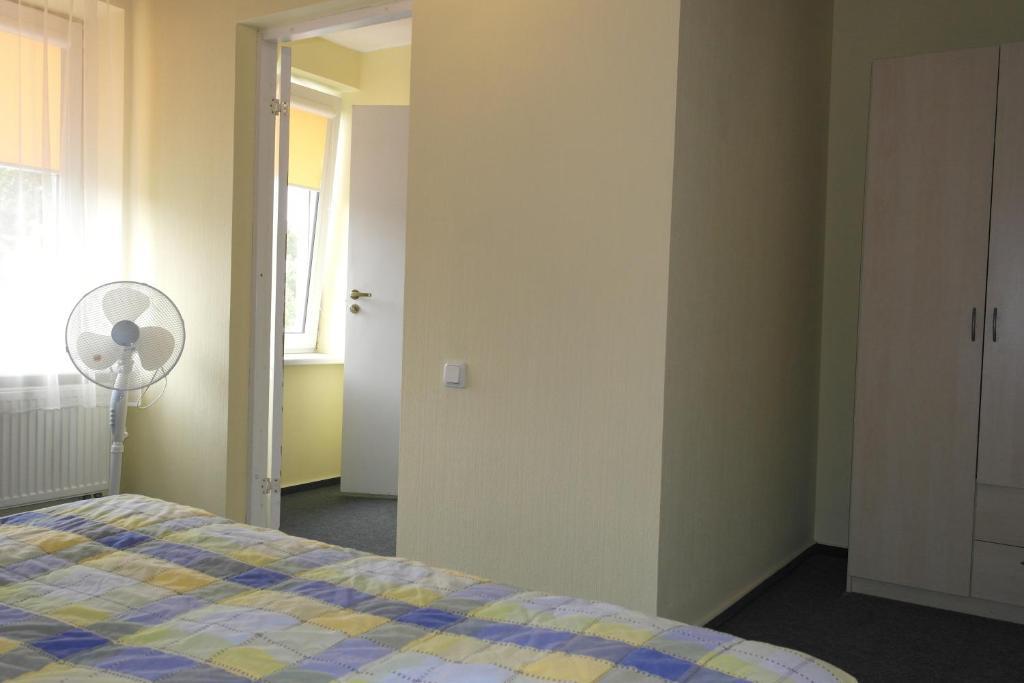 Info Hotel Apartments Palanga Oda fotoğraf